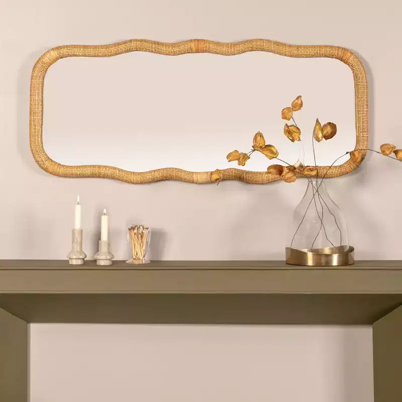 Miroir mural ondulé en rotin tissé à la main