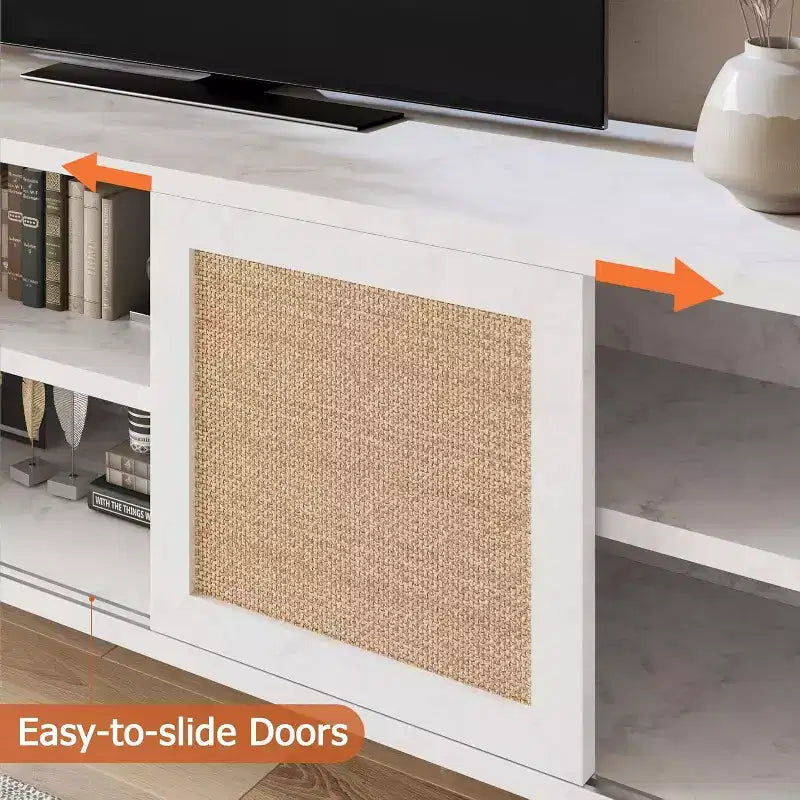 Meuble TV moderne en rotin et finition marbre
