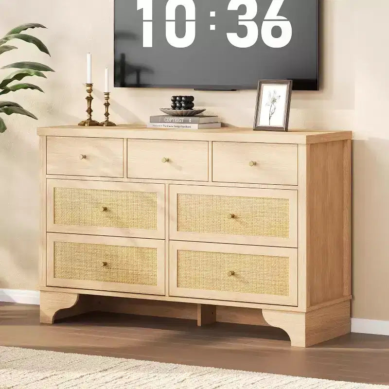 Commode à 7 tiroirs avec tiroirs en rotin naturel, coffre en bois avec base robuste