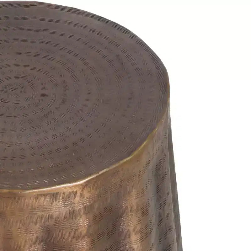 Table d'appoint ronde en aluminium avec design martelé